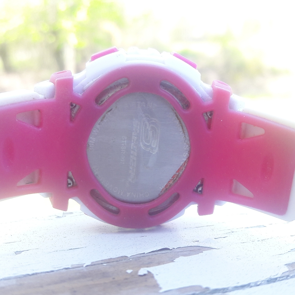 Watch - Picture 3 of 10
